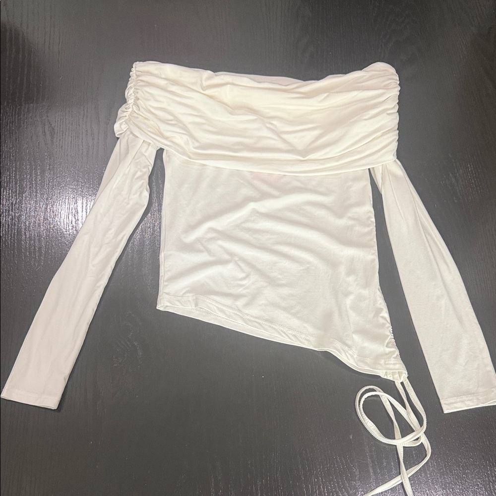 NEW - Edikted Microsequin Tie Front Crop Top